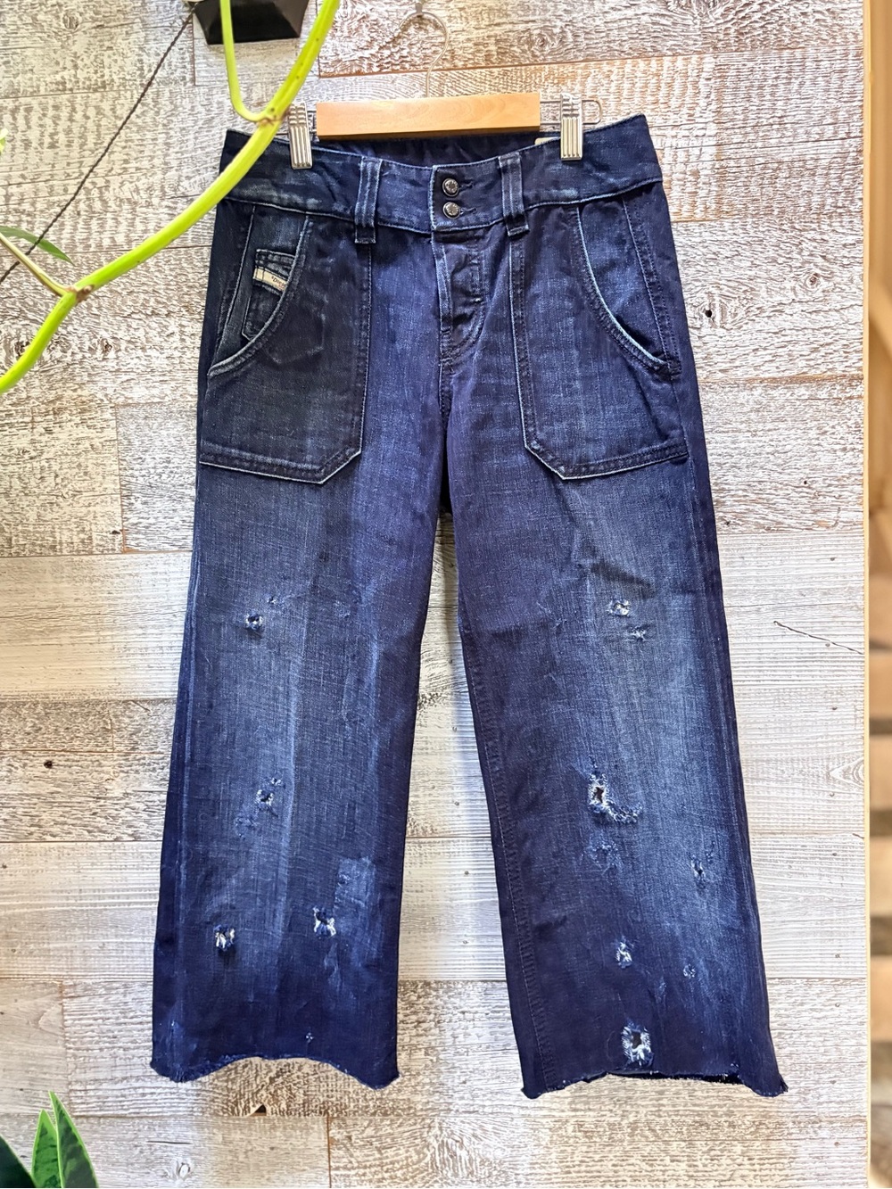 Diesel | "Volver" Y2K Distressed Wide-Leg Denim Cropped Capris - Women's 24x20.5